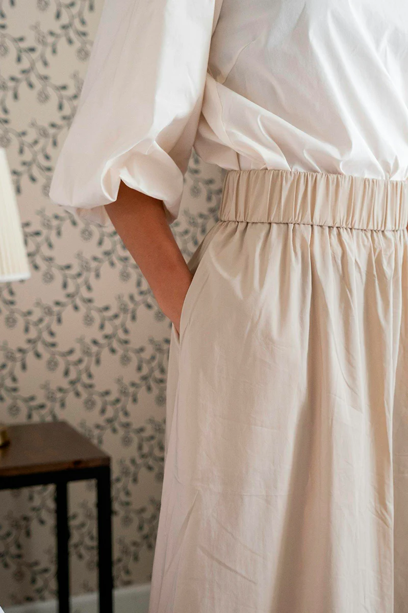 Yara Poplin Skirt | Dark Sand | Nederdel fra Neo Noir - Image 8