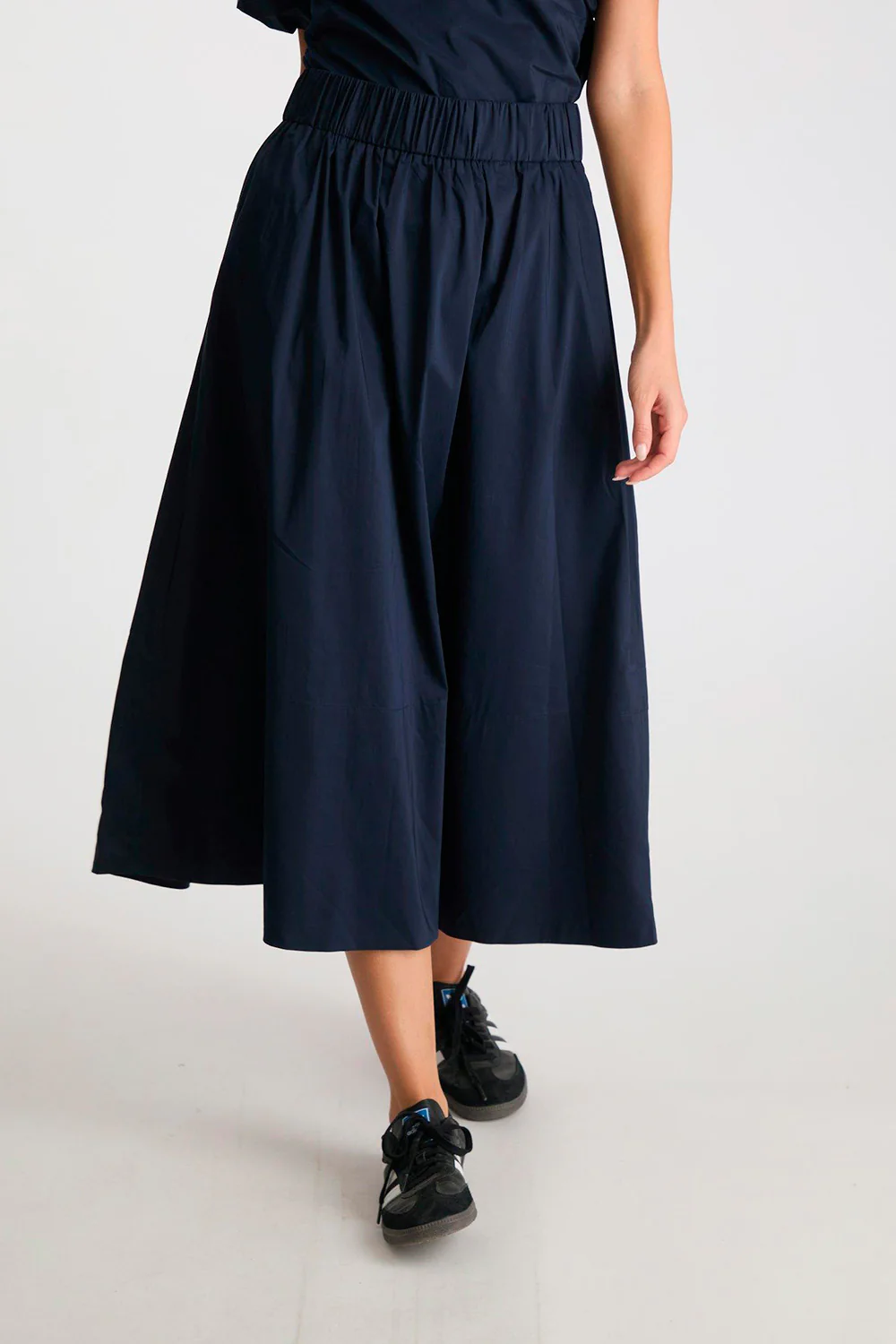 Yara Poplin Skirt | Navy | Nederdel fra Neo Noir - Image 5