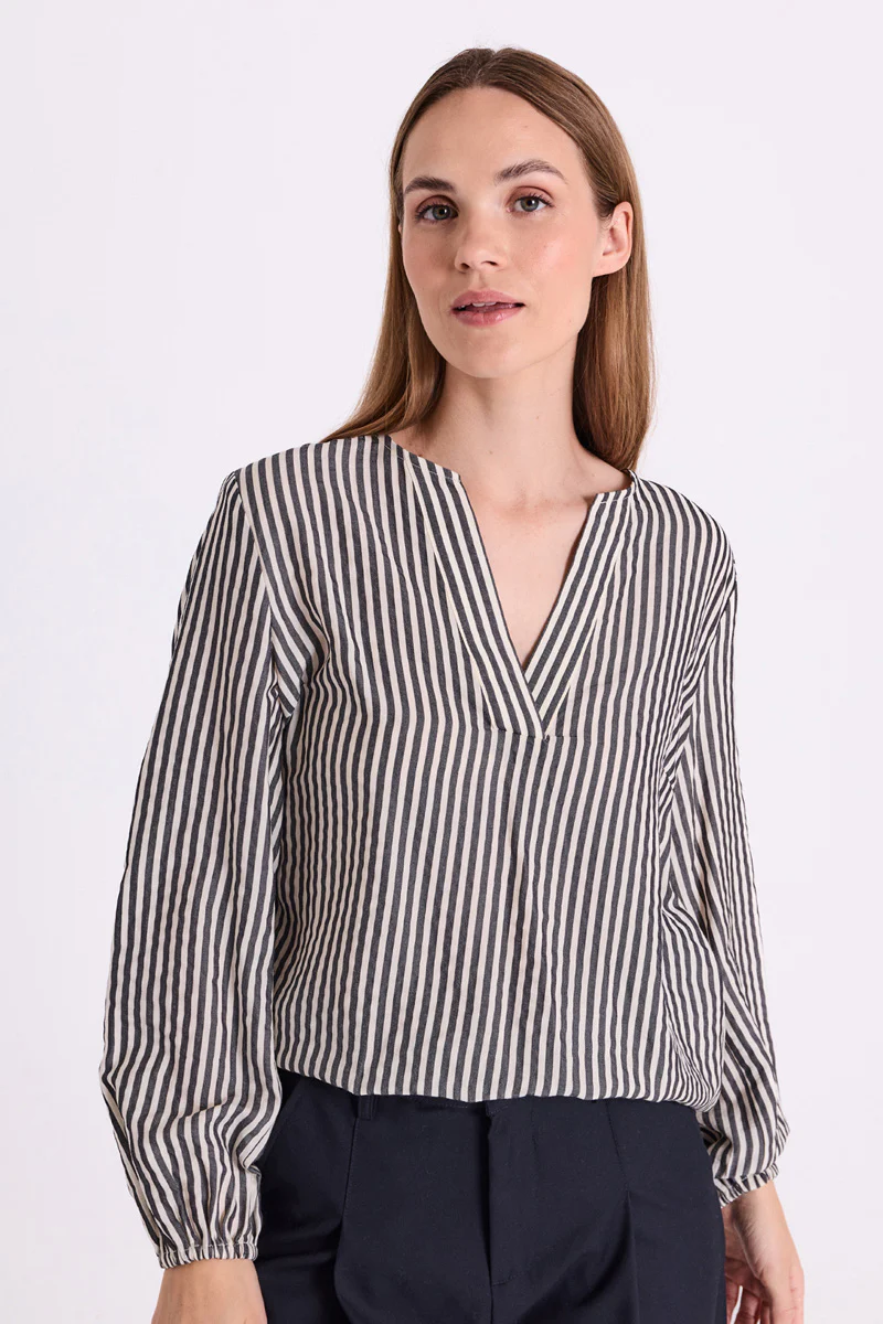 Zella Blouse 207422 | Black W. Moonbeam | Bluse fra Freequent